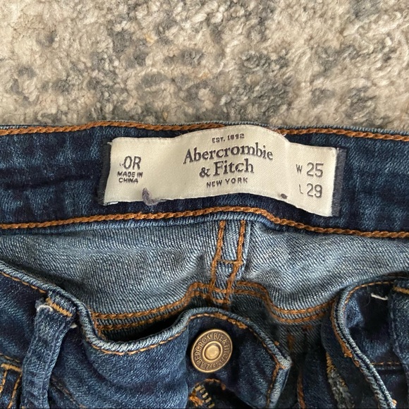 *MOVING SALE* A&F jegging size 25 regular - Picture 4 of 5